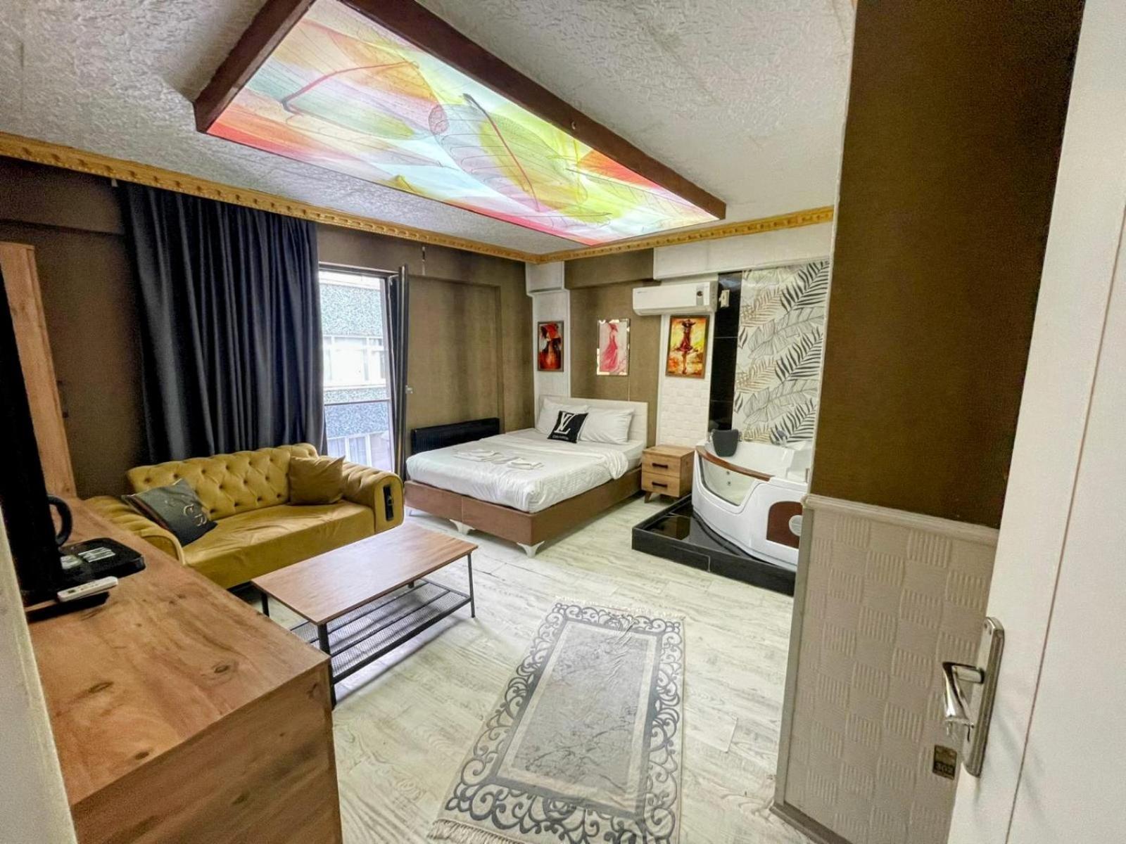 Royal Suite Hotel, Istanbul